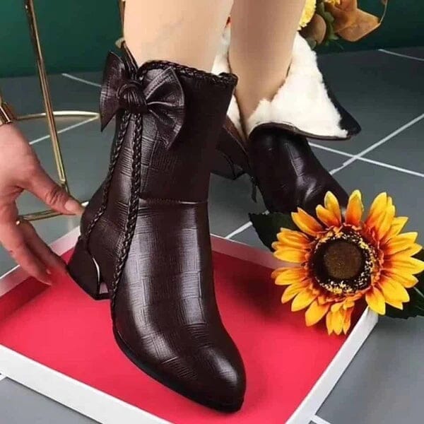 Bota Feminina de Couro Aveludada para Inverno - Winter Soft FEMININO - CALÇADOS - BOTA AVELUDADA 2 Dashui