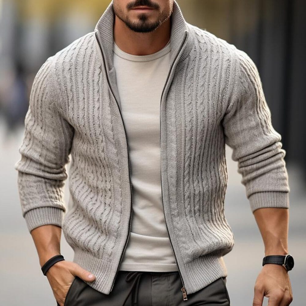 Jaqueta de Malha Grossa Masculina com Gola Alta – O seu novo Clássico para o Frio MASCULINO - JAQUETA - GOLA ALTA Dm Stores Cinza Claro M